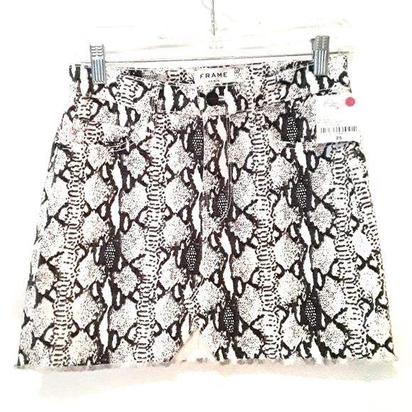Frame Denim Snakeskin Print Raw Hem Skirt - Picture 1 of 5